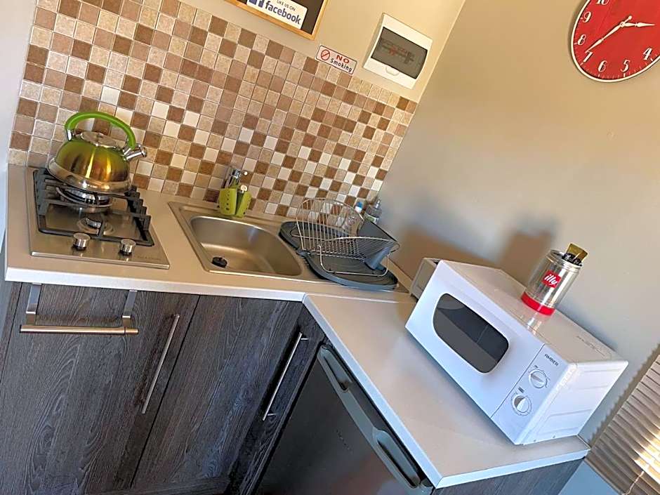 Klein Karoo Game Lodge