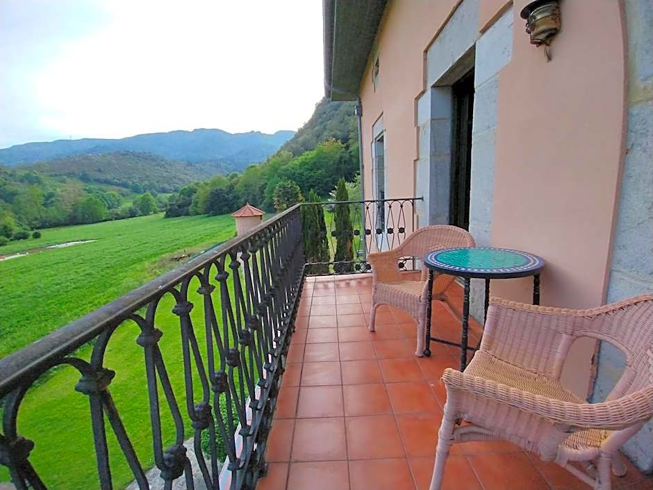 Hotel Boutique Villa de Palacios - Palacio de Aras