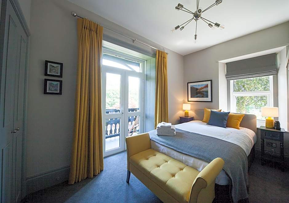 Mary's Court Guest House - Mairlys