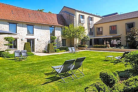 Hôtel Les Herbes Folles