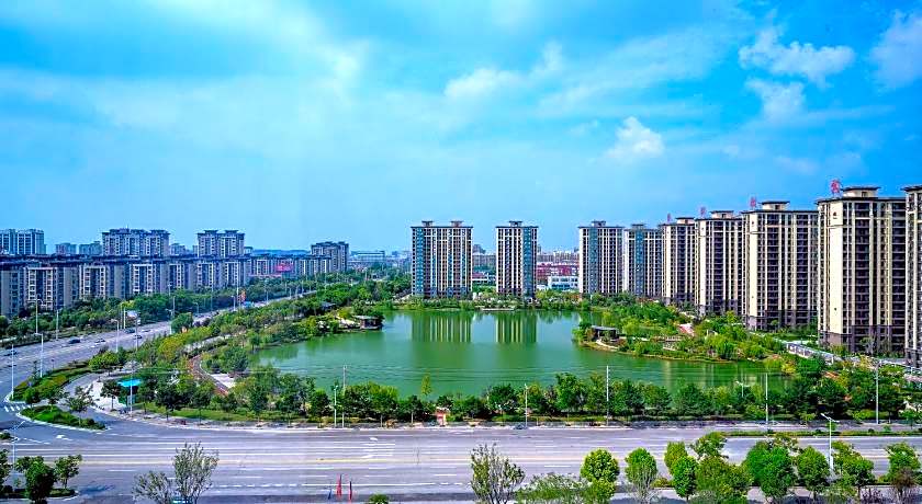 Holiday Inn Express Zhoukou Dancheng By IHG