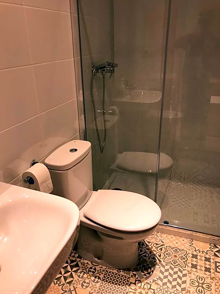 Hostal Casiano Camarasa