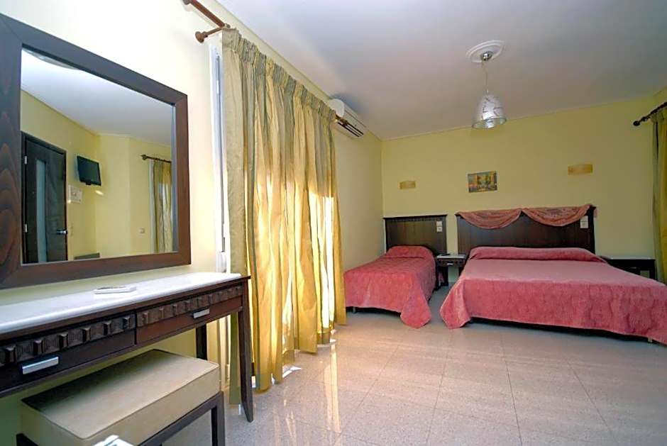 Ariadnes Holiday Accommodation