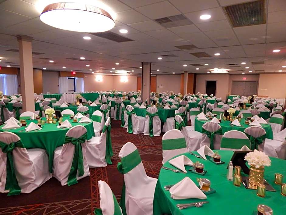 Ramada by Wyndham Indiana