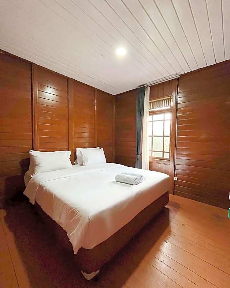Akuja Glamping Room Resto by VIBHM – Bogor, PA