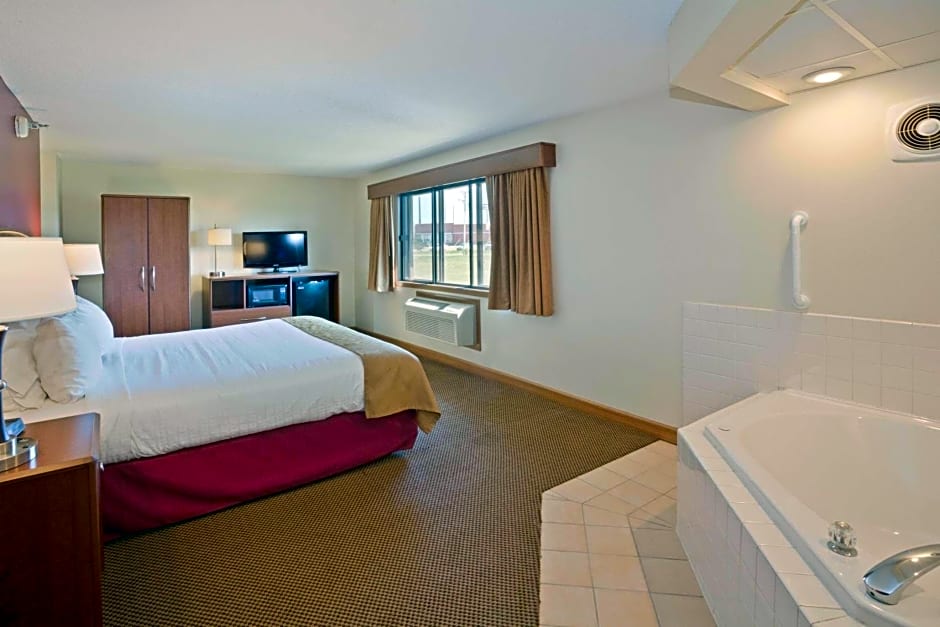 AmericInn by Wyndham Mitchell