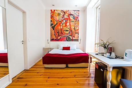 Lisbon Arsenal Suites