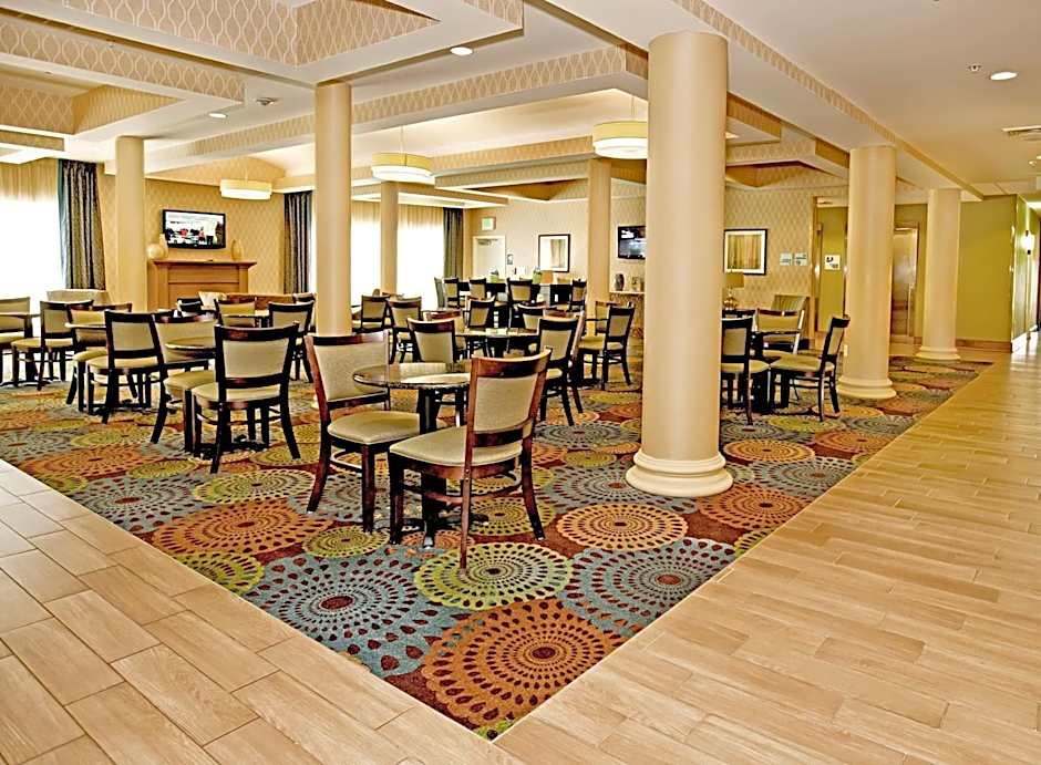 Holiday Inn Express and Suites Bossier City Louisiana Downs By IHG