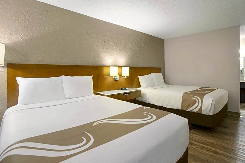 Rodeway Inn & Suites Grand Rapids Southeast