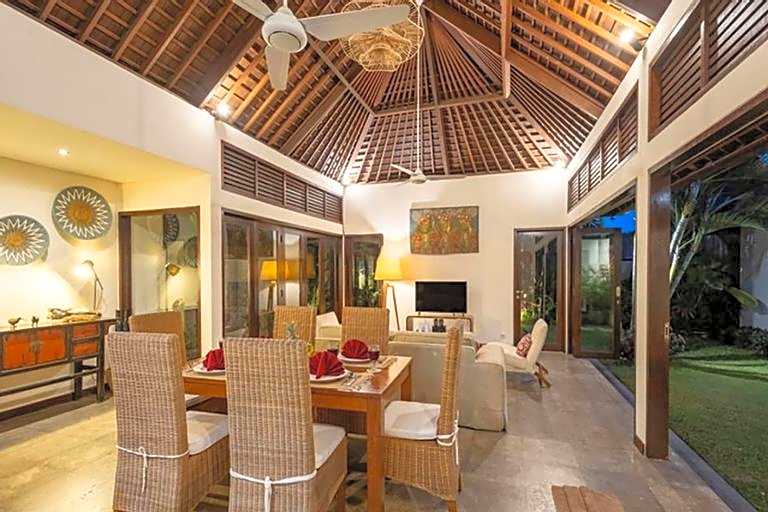 Villa Tiga Mangga 