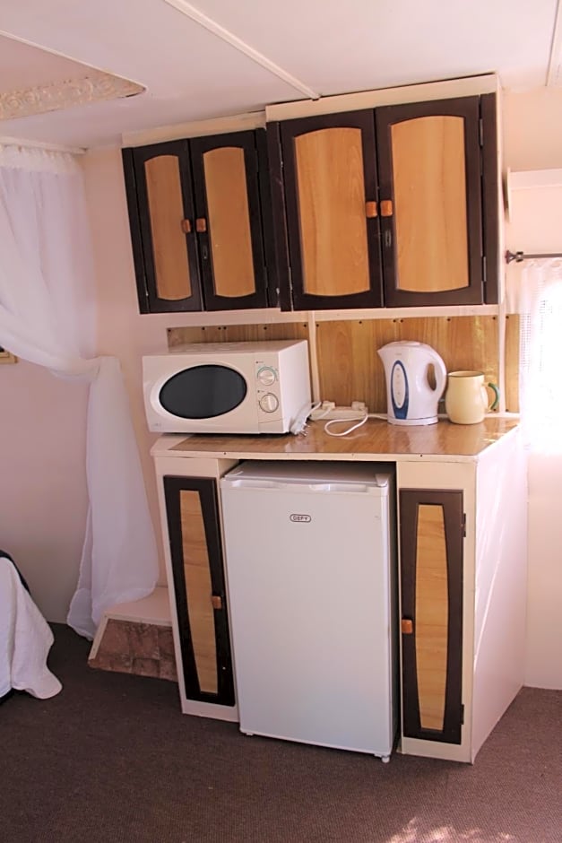 Kameel Rust and Vrede B & B, Camping and Venue