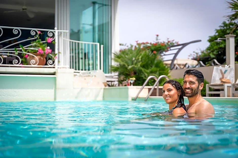 Luxor Beach Boutique Hotel Cattolica