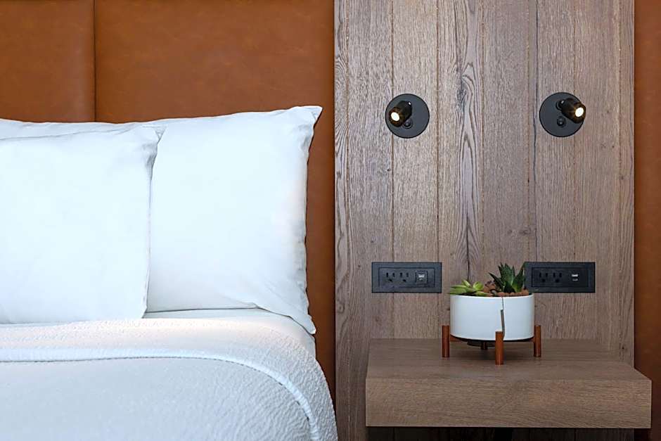 Valhalla Hotel & Conference Centre