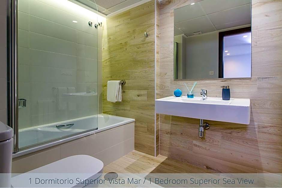 Apartamentos La Era Park