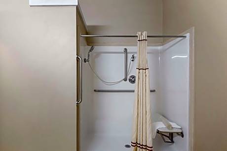 King Room with Walk-In Shower and Sofa Bed - Disability Access/Non-Smoking