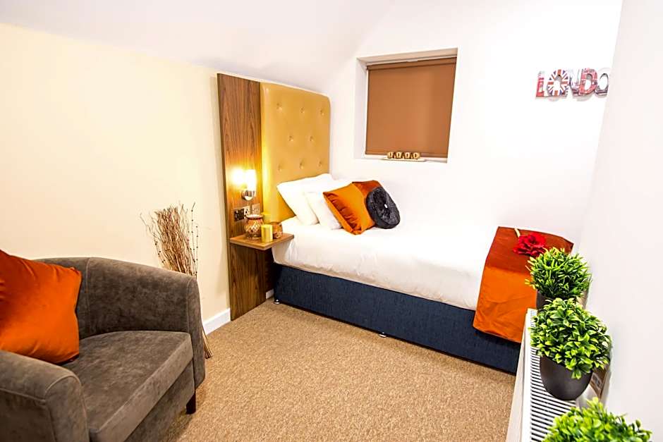 Trivelles Gatwick Hotel & airport Parking