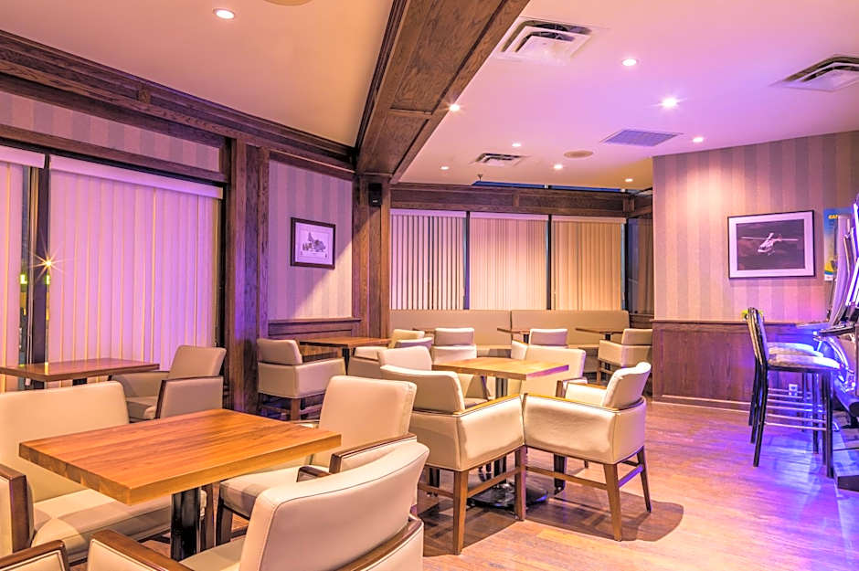 Sinbads Hotel & Suites