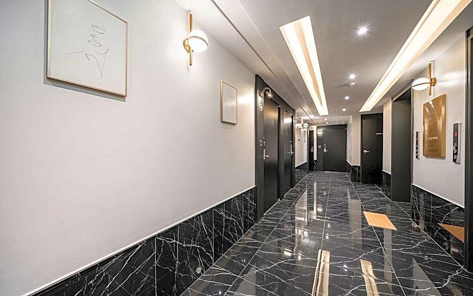 H. Moment Hotel Songjeong