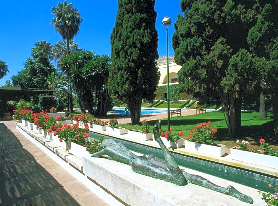 Parador De Ceuta Hotel La Muralla