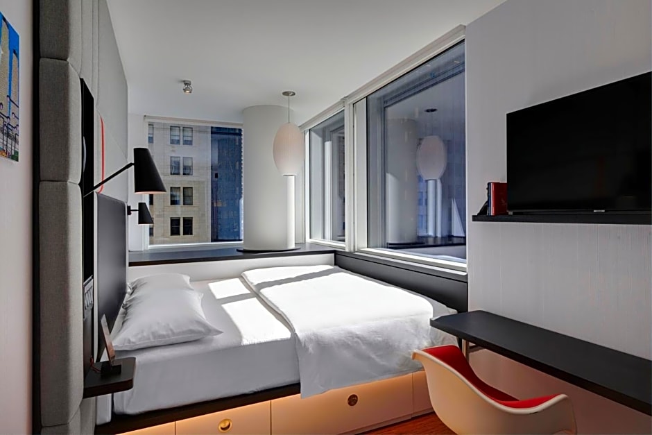 citizenM Chicago Downtown