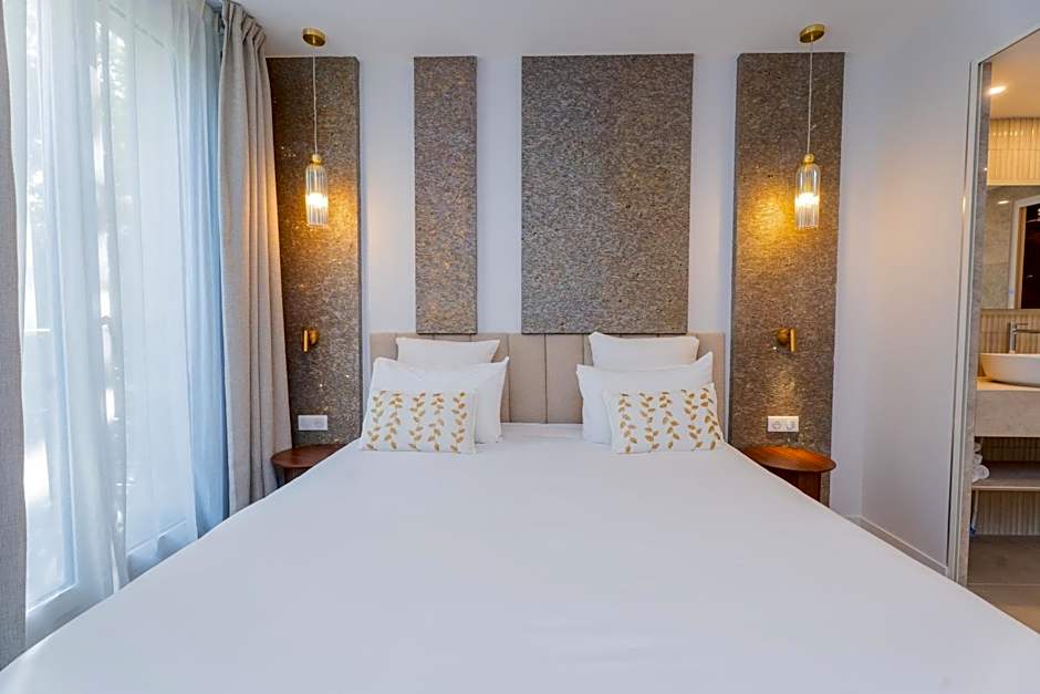 Bobo's hotel