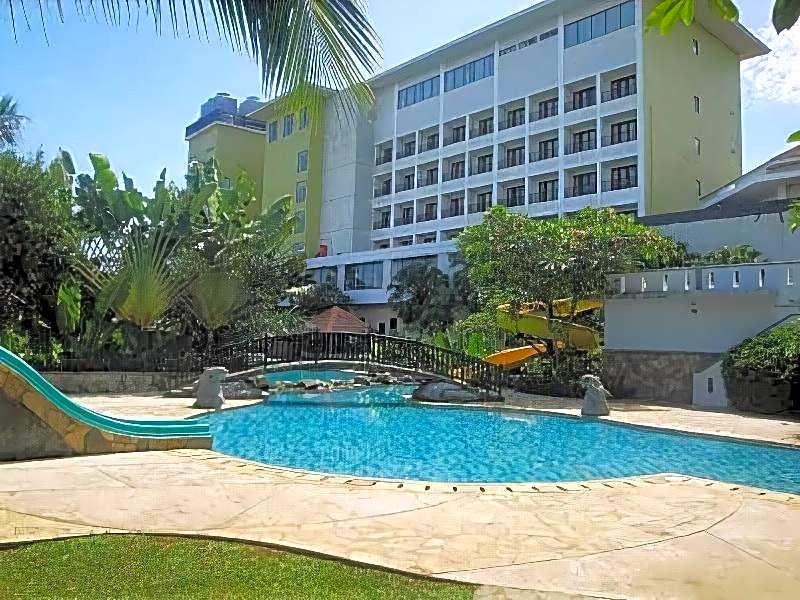 Sutan Raja Hotel & Convention Centre Manado