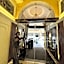 Queens Suite Hotel