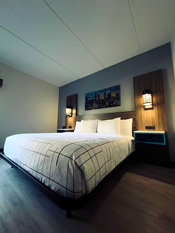 La Quinta Inn & Suites by Wyndham Atlanta Roswell