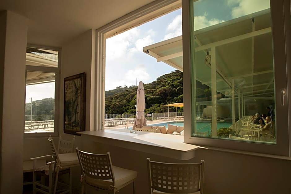 Hotel Chiaia Di Luna
