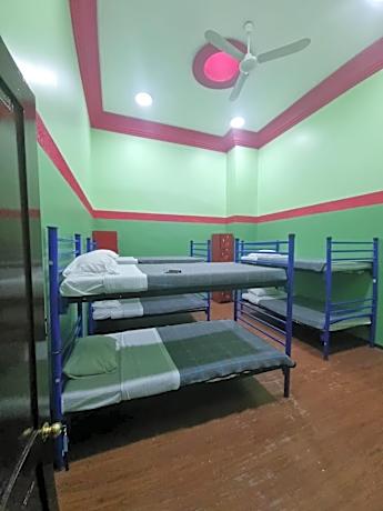 Bed in 6-Bed Mixed Dormitory Room