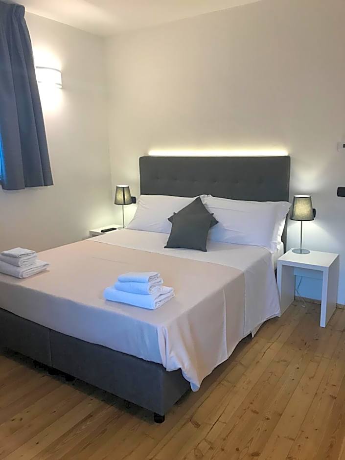 Photo 1 of 10 of Double Room