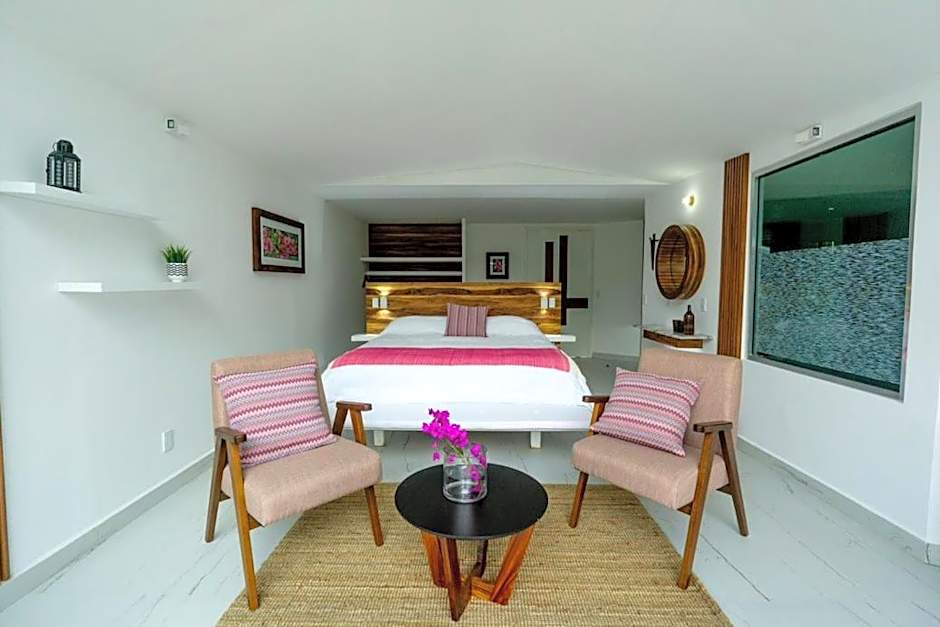 Photo 1 of 7 of Deluxe, Balcony