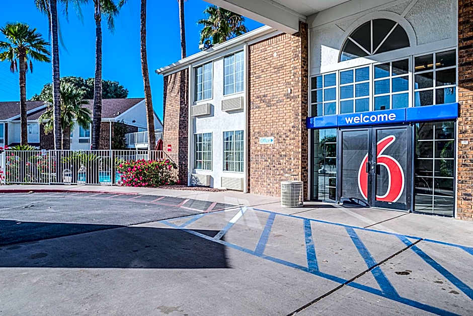 Motel 6 Tucson, AZ - North