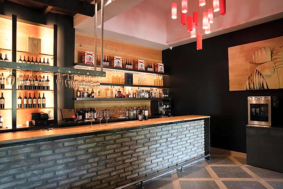 Hotel-Bodega La Casa del Cofrade