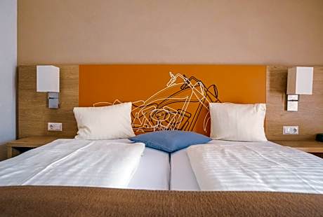 Double or Twin Room with Balcony