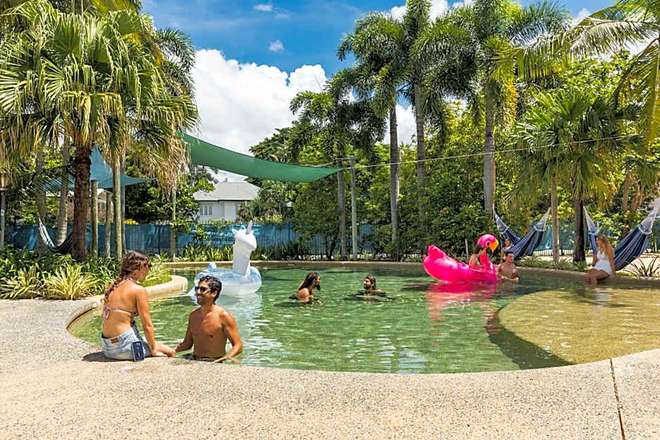 Summer House Backpackers Cairns