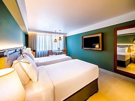 Superior room with 2 twin beds