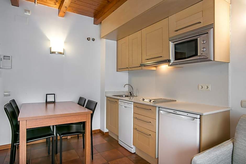 Apartamentos SNO Mont Romies Unhola