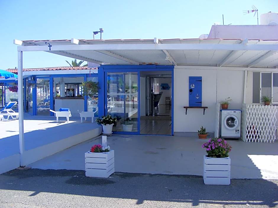 Flokkas Hotel Apartments