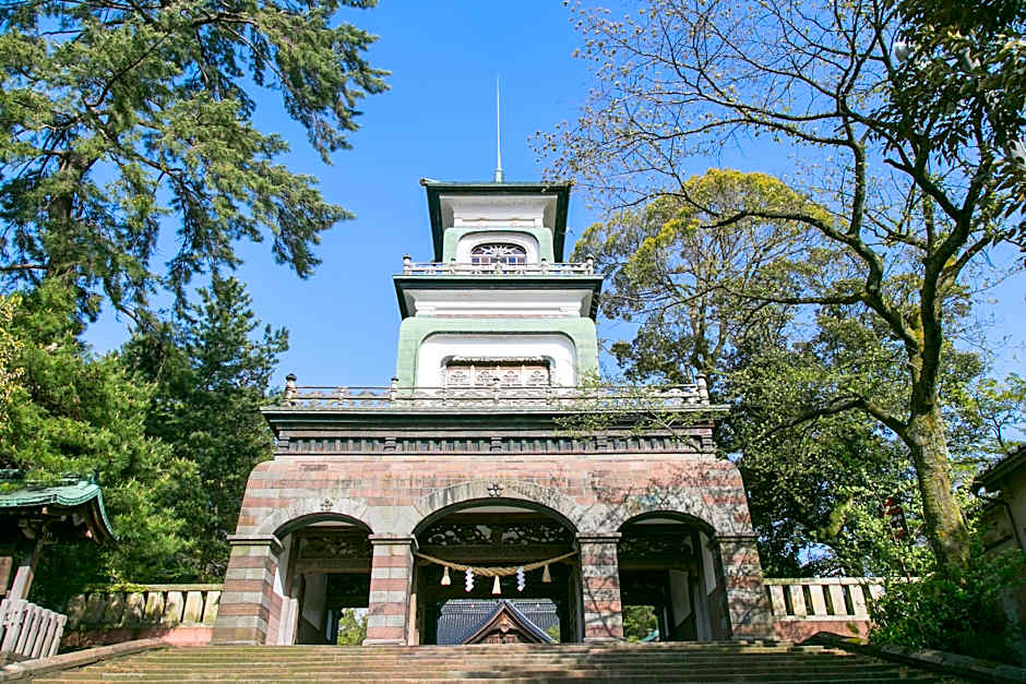 Minn Kanazawa