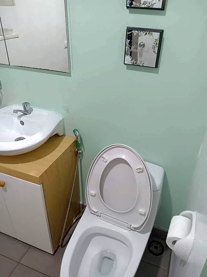 1 BR Centrio Tower 926