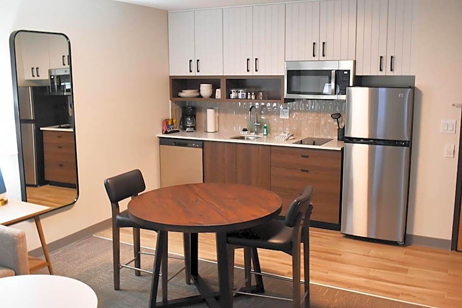 Staybridge Suites Detroit-Novi By IHG