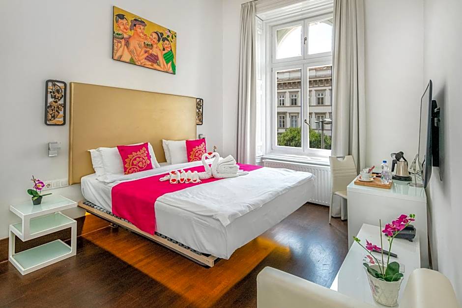 Andrassy Thai Hotel