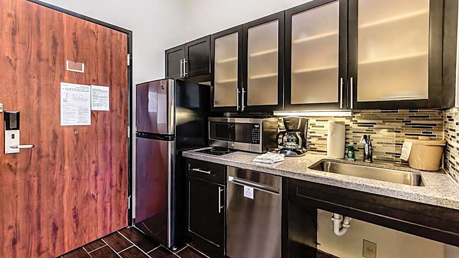 Staybridge Suites Laredo By IHG