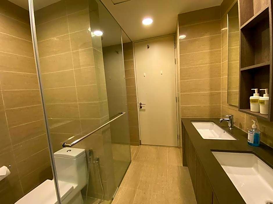 By The Sea@Side Seaview n swimming pool view #133A