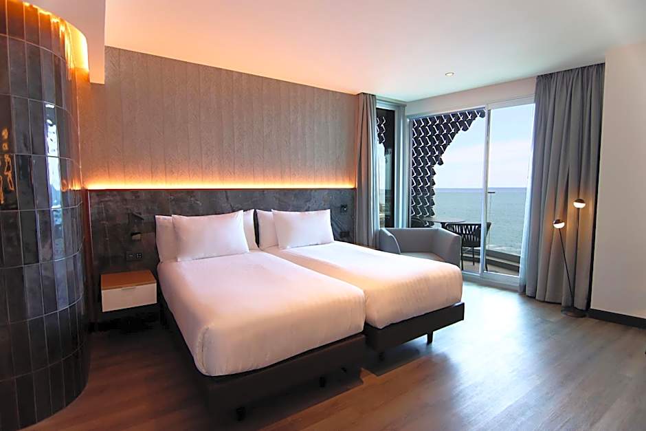 Silken Saaj Maar - Adults Only