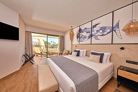 PREFERRED CLUB SUITE OCEAN VIEW 2 ADULTS