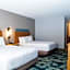 Hampton Inn & Suites Addison