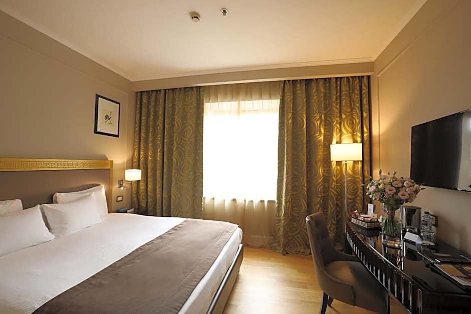 Grand Hotel Yerevan - Small Luxury Hotels of the World