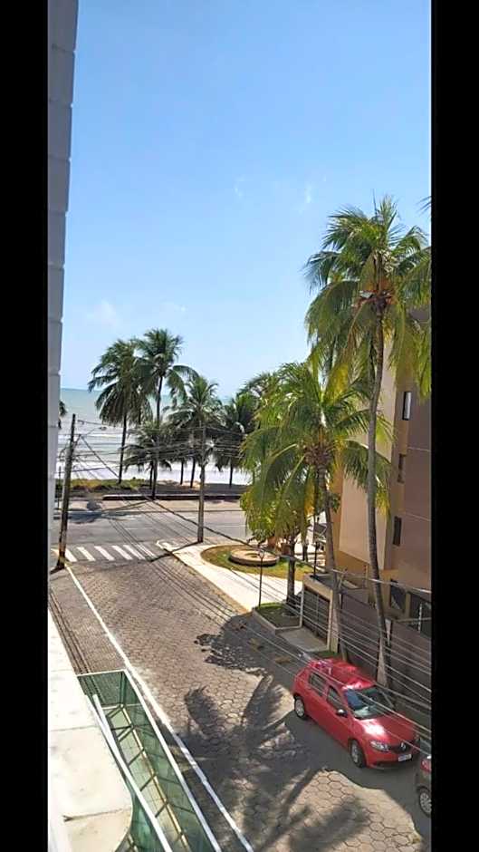 Apto Inteiro Cabo Branco pé na areia